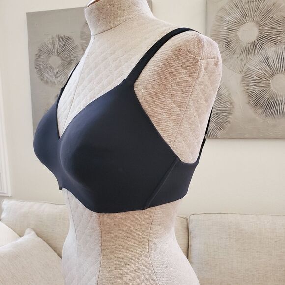 Wacoal How Perfect Wireless T Shirt Bra - Picture 4 of 10